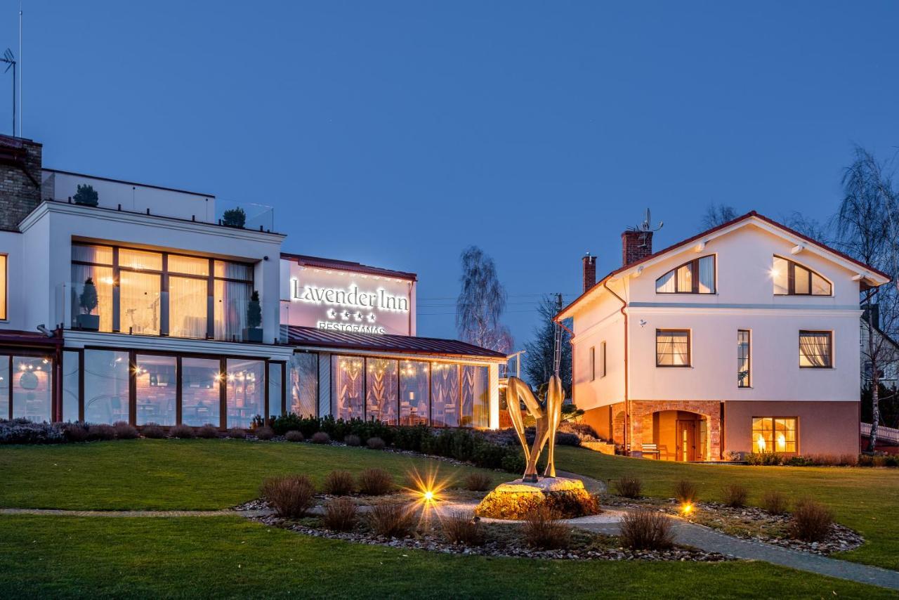 Lavender Inn Guest House Viesvenai Exterior photo