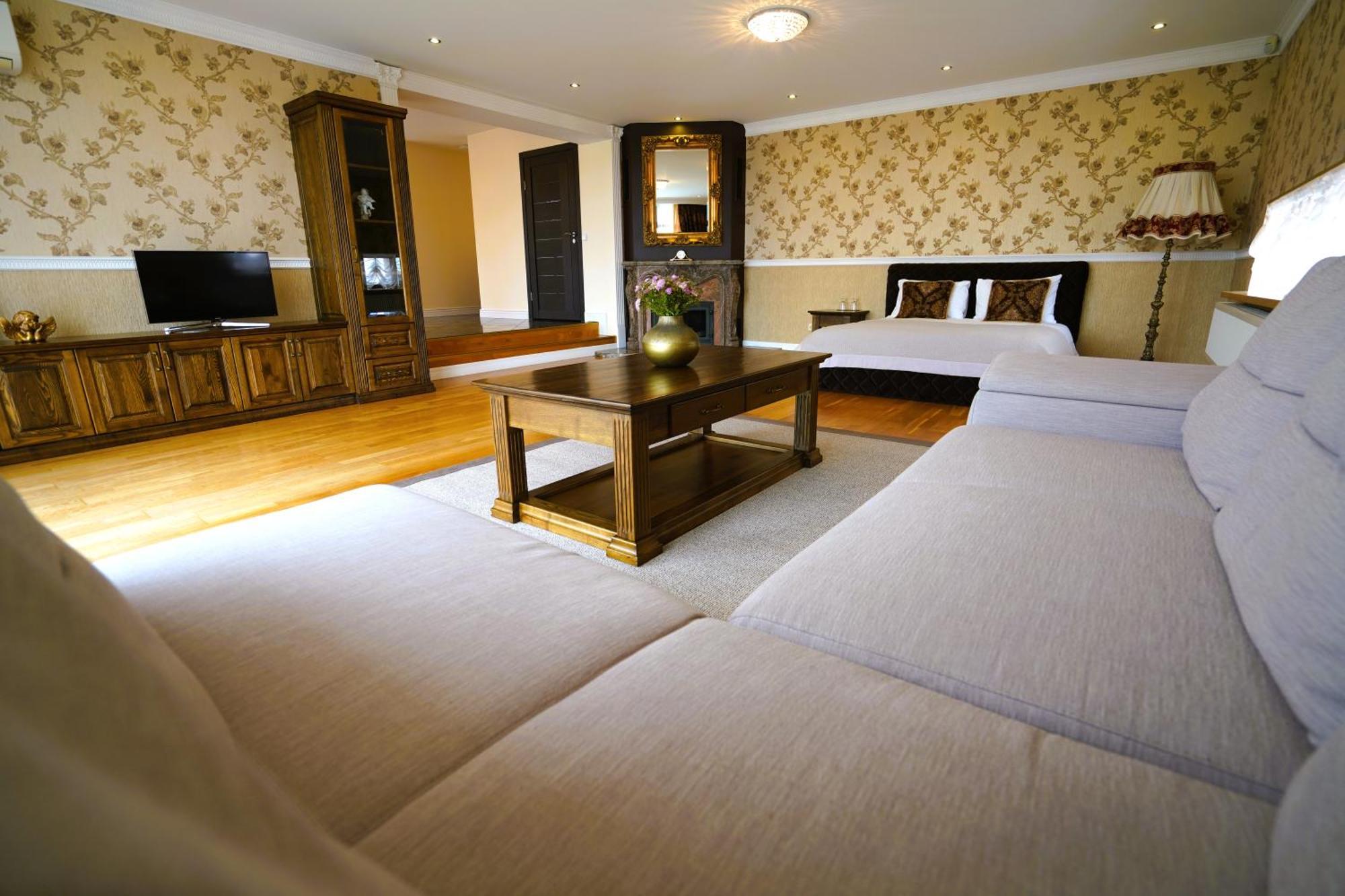 Lavender Inn Guest House Viesvenai Room photo
